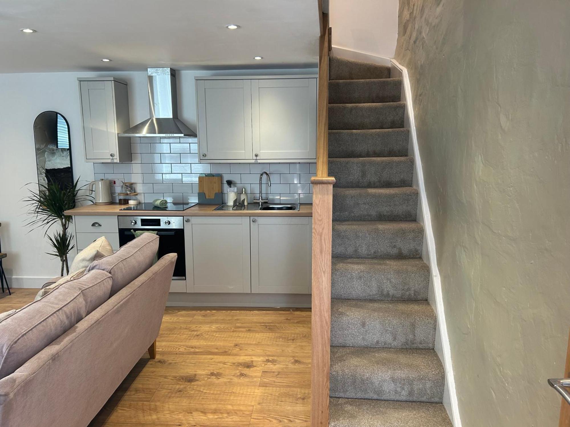 Cosy Modern Miners Cottage Llanllechid المظهر الخارجي الصورة
