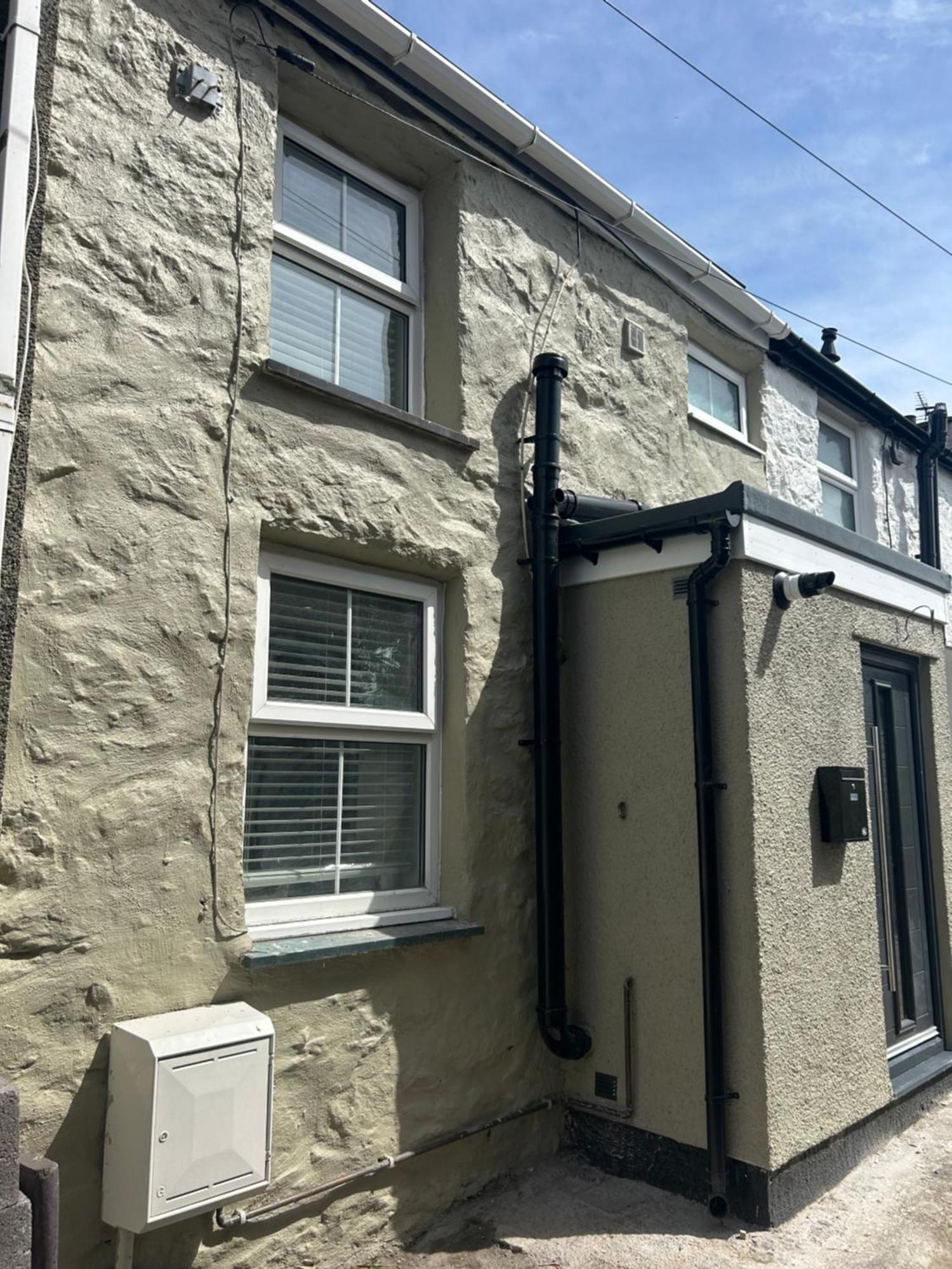 Cosy Modern Miners Cottage Llanllechid المظهر الخارجي الصورة